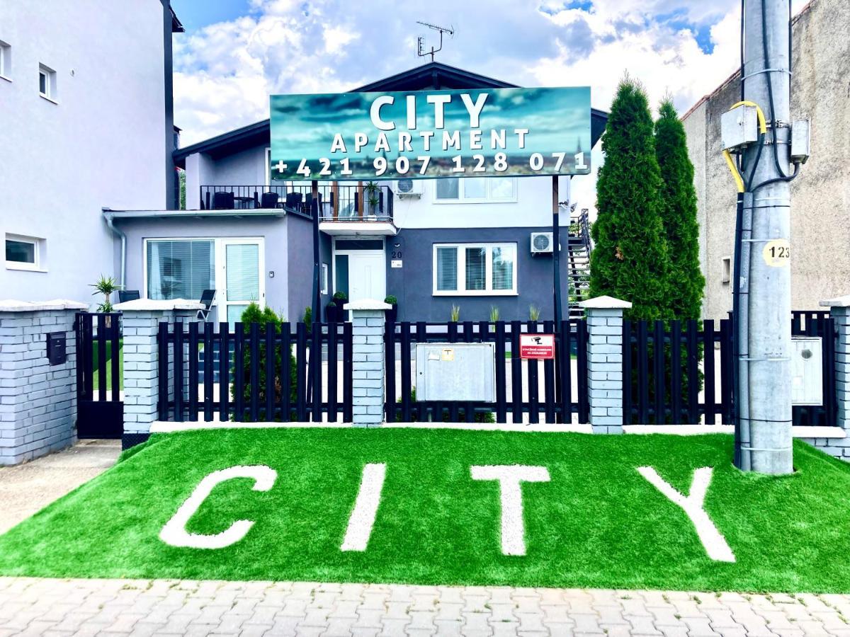 City Apartment Štúrovo Εξωτερικό φωτογραφία