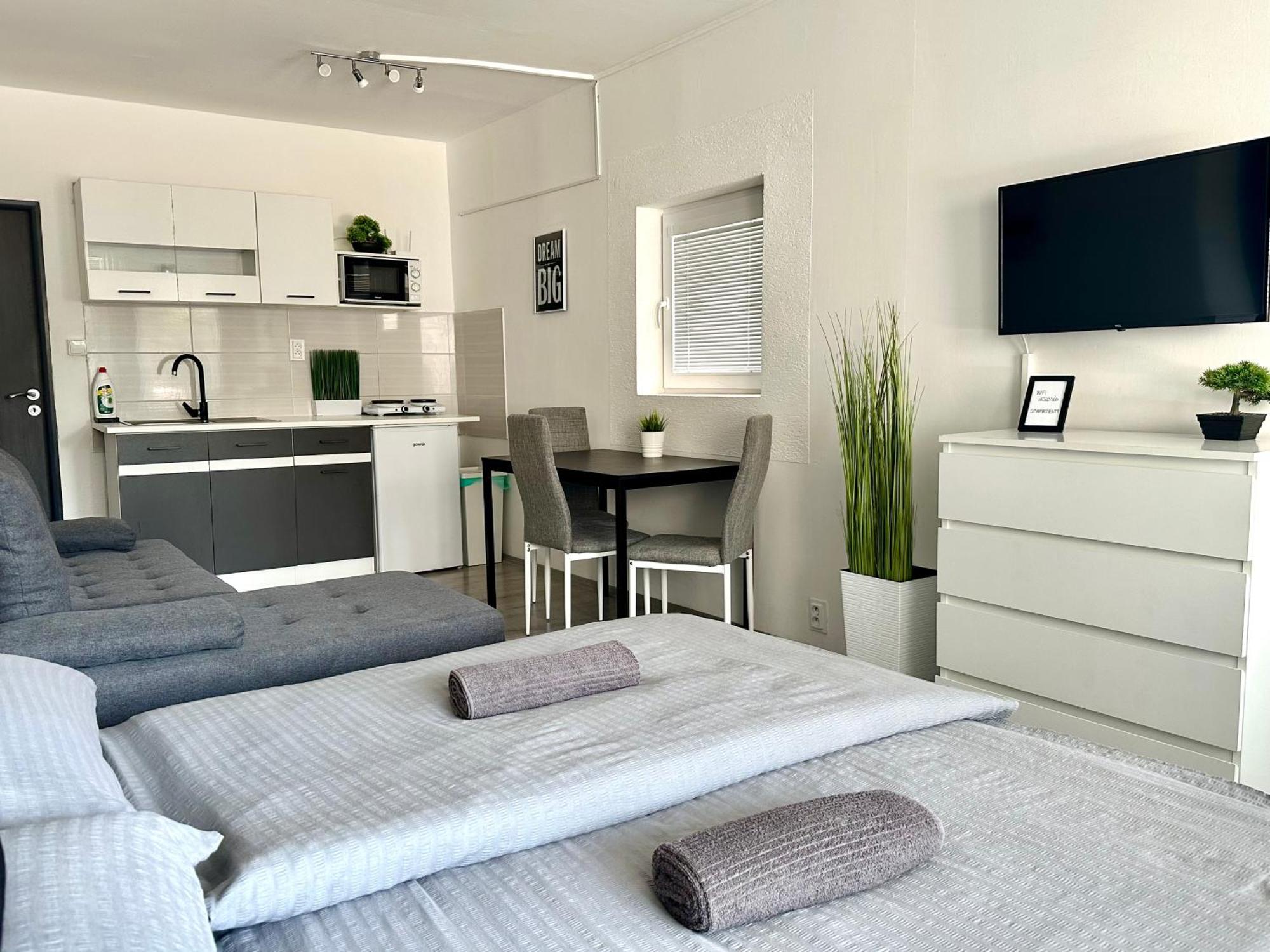 City Apartment Štúrovo Εξωτερικό φωτογραφία
