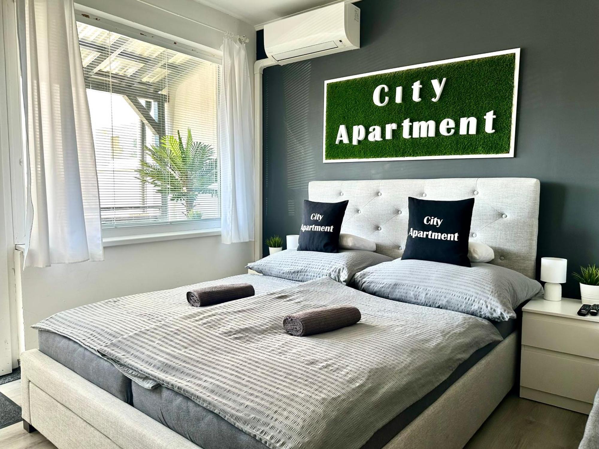 City Apartment Štúrovo Εξωτερικό φωτογραφία