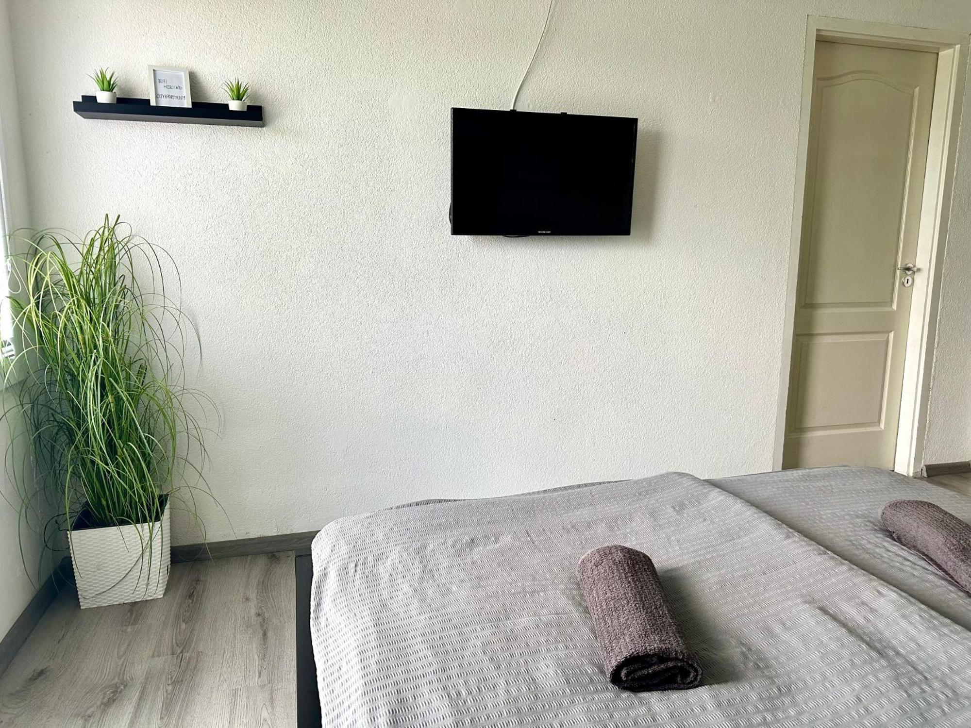 City Apartment Štúrovo Εξωτερικό φωτογραφία