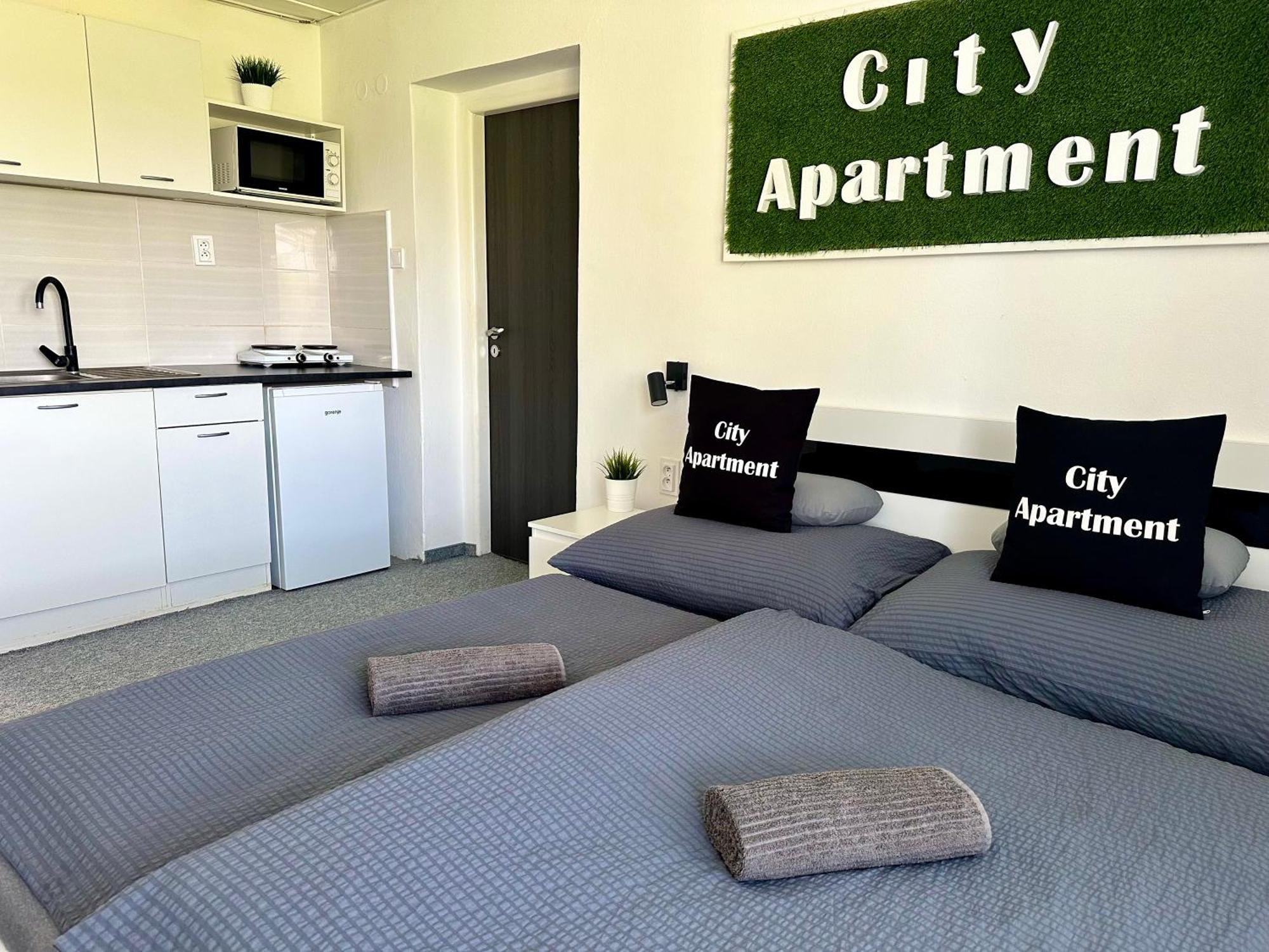 City Apartment Štúrovo Εξωτερικό φωτογραφία